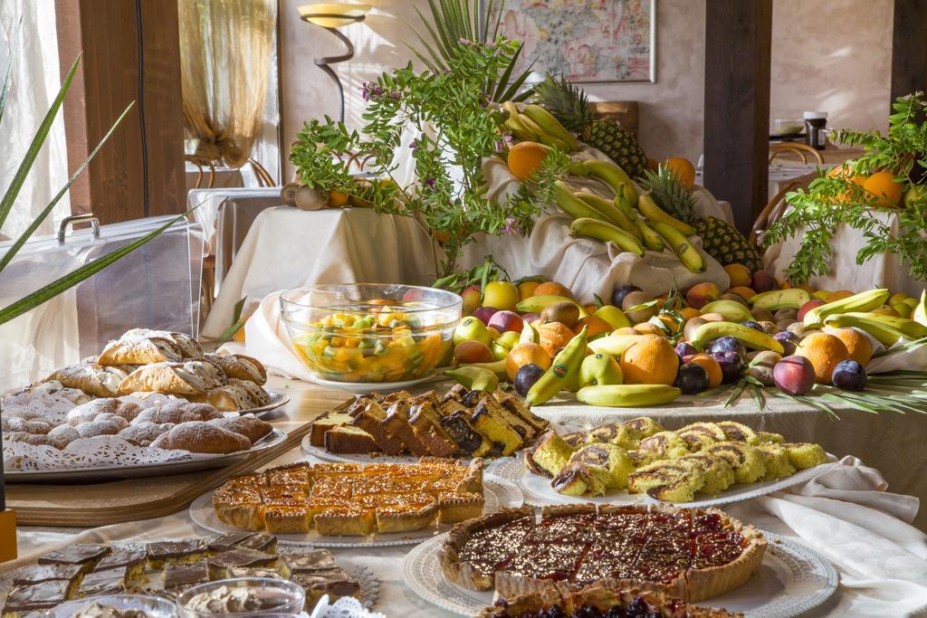Garden Hotel Ripa فيستَ المظهر الخارجي الصورة
