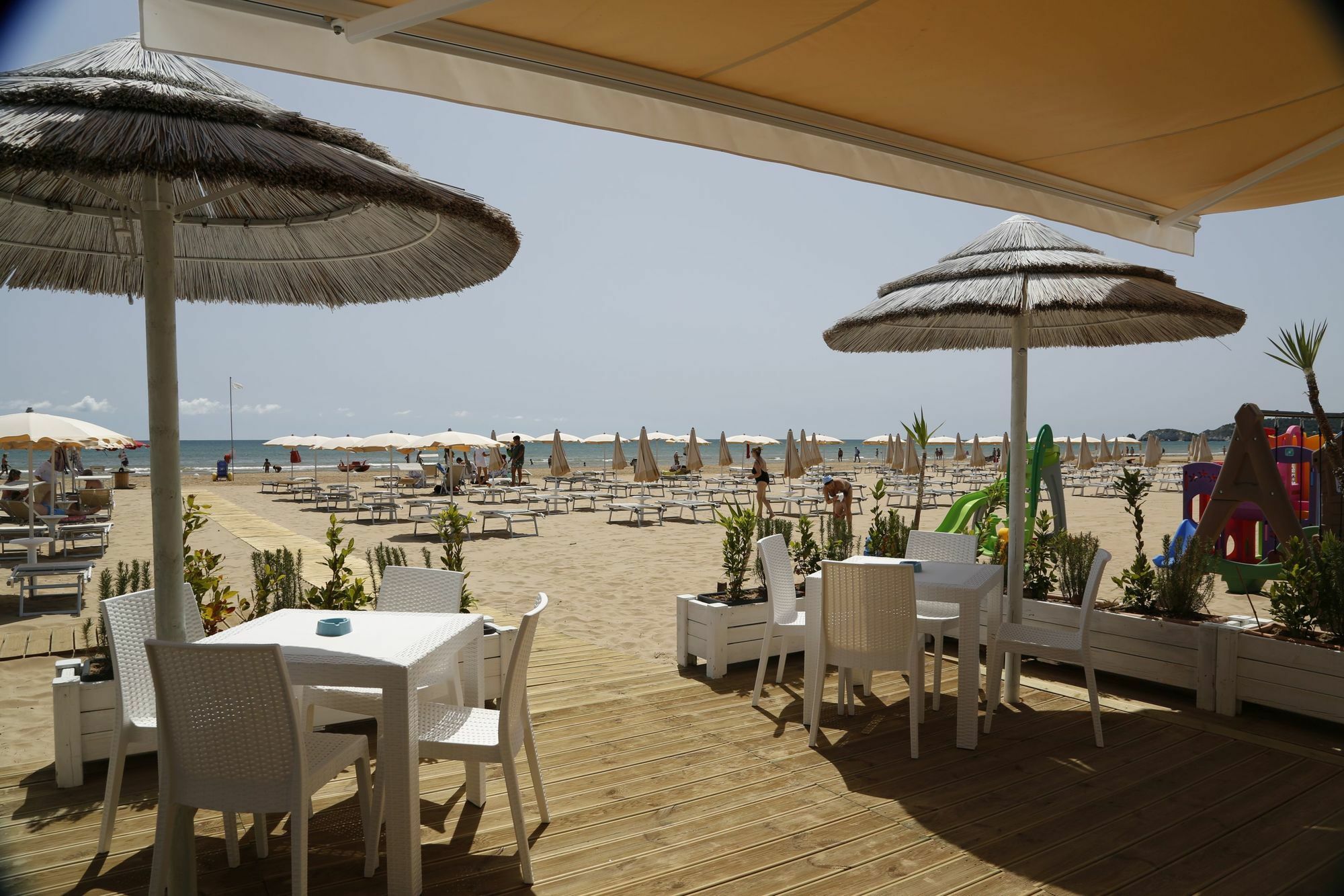 Garden Hotel Ripa فيستَ المظهر الخارجي الصورة